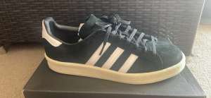 Adidas casual sneakers - US Size 8