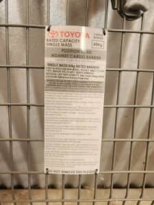 Genuine Toyota kluger cargo barrier 