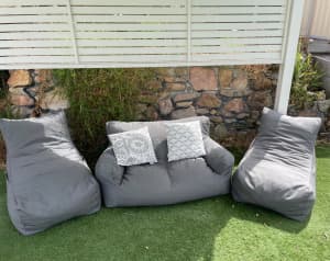 Outdoor Lounge Set / Furniture / Daybed / Pool Lounge Chairs