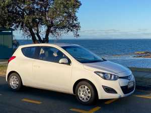 REGO JUST UPDATED 2015 HYUNDAI i20 ACTIVE 4 SP AUTOMATIC 3D HATCHBACK