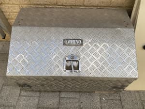 2 Rhino toolbox aluminium