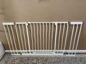Cild Safety Gate - Extra Wide