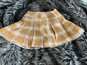 Girls SEED skirt Size 2