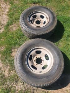 80 series steel rims and tyres