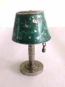 Rare Vintage Tabletop Desk Pull String lamp-form cigarette lighter