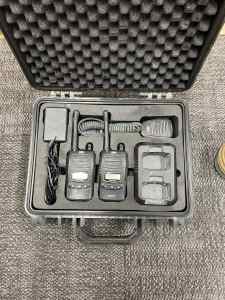 GME TWIN PACK TX6155 80 CHANNEL 5 WATT WITH HAND MIC EAR PIECE WATER