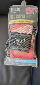 Everlast pink boxing gloves and Wraps 