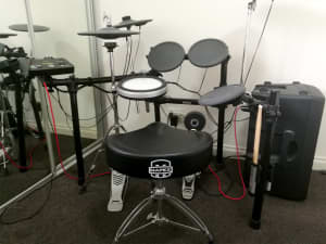 Drum Kit - Yamaha DTX532 electric kit with speaker, Throne, Kick & HH