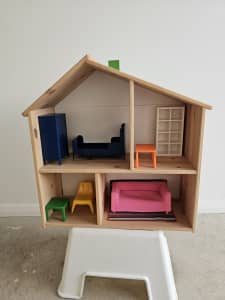 Doll House/ Wall Shelf