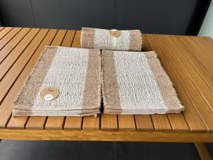 Brand New Table Runner and 8 Placemats for sale