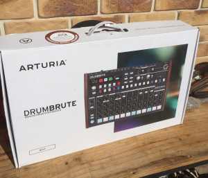 Arturia Drumbrute Analog Drum Machine