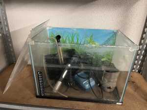 Fish tank aquarium starter kit $80 (negotiable) all items you need