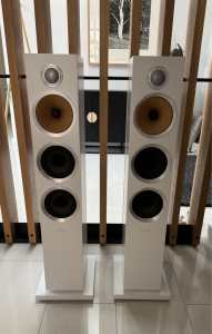 Bowers and Wilkins CM8 S2 Floor standing speakers, CM Centre S2 centre