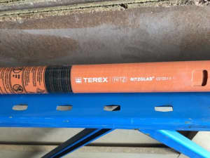 Terex ritzglas hot stick / Insulated overhead electrical work