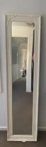 Wanted: Long mirror self standing white wood