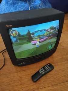 Samsung 14inch 34cm CRT TV with AV and Remote - Retro Gaming