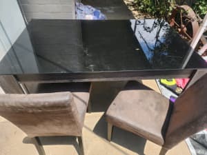Table and four chairs with coffee table and lamp table