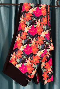 Lorna Jane LJ Black Premium floral leggings, in excellent condition