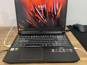 Intel I7 Acer Nitro 5 Gaming Laptop w/ Mouse and Microphone