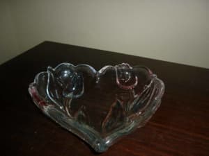 Mikasa Walther Glass Heart 16 cm Made in West Germany in Exc Cond