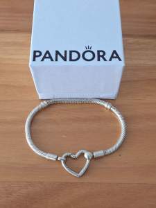Pandora Love Heart Bracelet