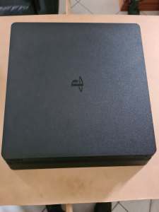 PS4 1TB CONSOLE, CONTROLLERS AND GAMES