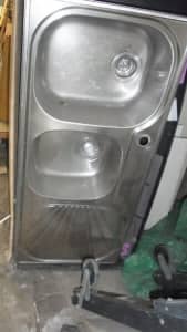 Mondella Sink x 2 sinks x1 drainer 1160 L x 500 Wx 225 D Near New