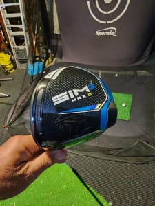 Taylormade sim max 2 D driver left hand.