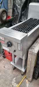 Commercial Radiant 300mm CHAR Grill