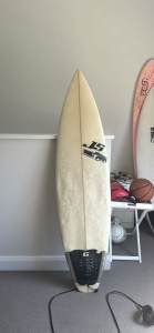 6,1 Surfboard. JS INDUSTRIES