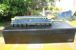 Alco Models (Ajin) B Class Diesel locomotive HO Scale,  Mint condition