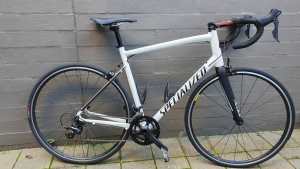 Specialized ALLEZ -Road Bike, 58cm, Mens, White, 18 Speed, Shimano SOR