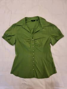 Cue Size 10 Green Colour Shirt - Used Excellent Condition 