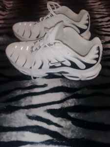 Mens White Tiger Nike TN Shoes size US 11