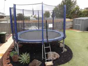 12 foot trampoline