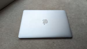 MacBook Air - 13 inch