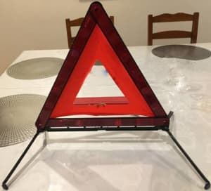 Emergency Warning Traffic Triangle Foldable Reflective Standing S