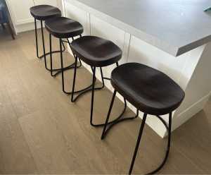 Counter stools x4