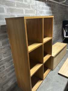 Bookcase/Shelf (Living Room)