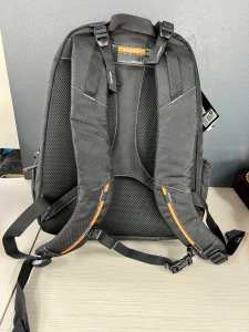 2603 EVERKI STYLE THAT WORKS BUISNESS 119 BACK PACK