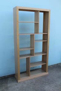 tassie oak hardwood timber bookcase room divider******1000