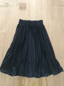 Black flowy skirt