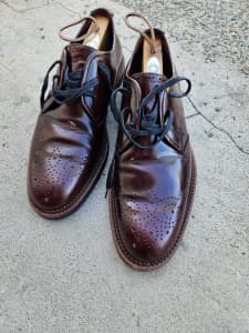 Louis Vuitton men shoes, Sz 8, 42, VGC