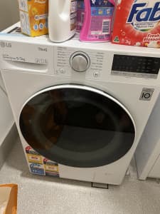 LG washer and dryer Machine