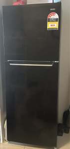 Chiq fridge 208L