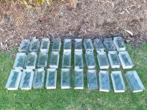 30 Vintage glass bricks size aprox 240x115x80 