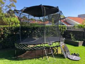 Springfree trampoline medium oval