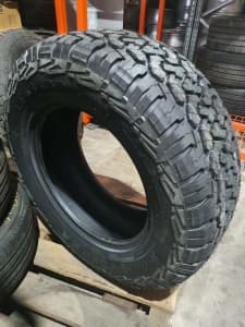 235 60 18-108/104s-roadcruza brand all terrain tyre
