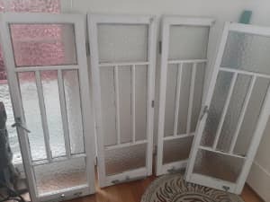 Casement windows x 4 obscured cricket pitch 1160 x 415