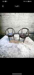 BENTWOOD Thonet B9 CHAIRS WITH ARMRESTS x70